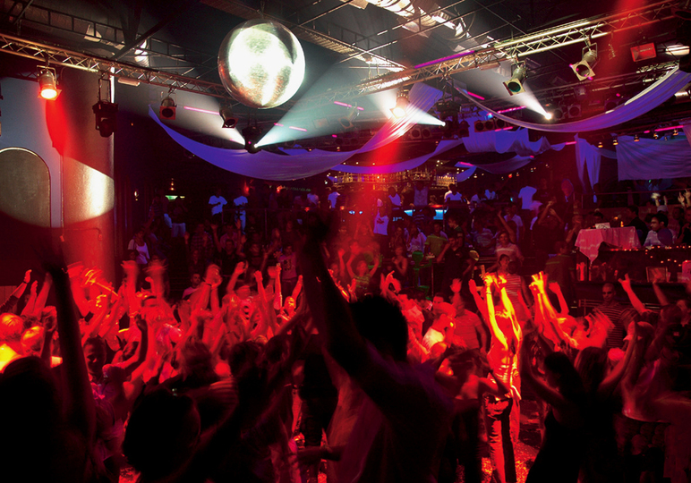 Dan Apex DJing to a packed dancefloor